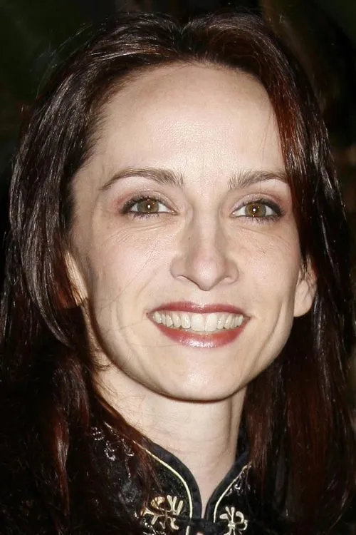 Photo of Eliza Schneider