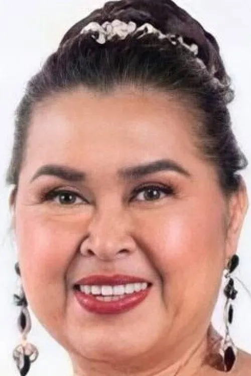 Photo of Elizabeth Oropesa