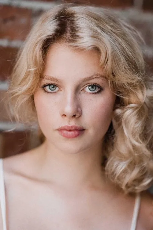 Photo of Ella Newton