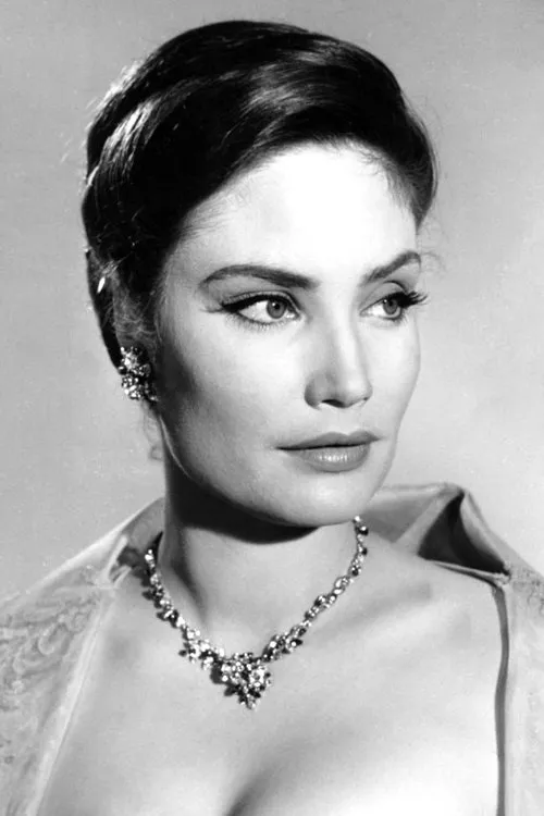 Photo of Ellen Schwiers