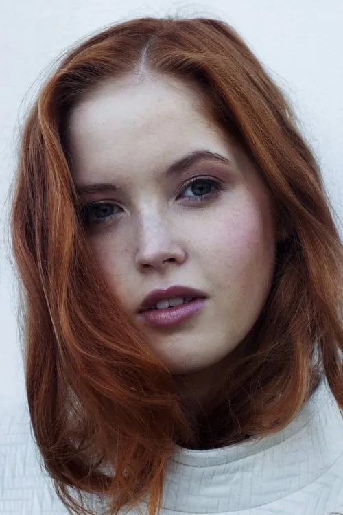 Photo of Ellie Bamber
