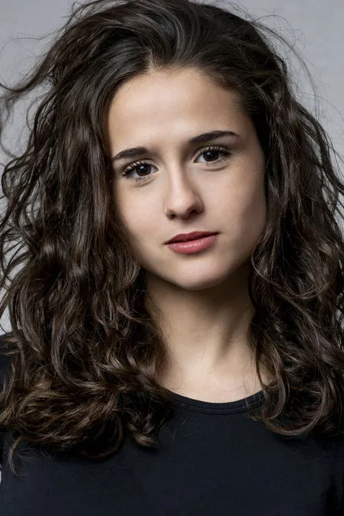 Photo of Elvira Lara