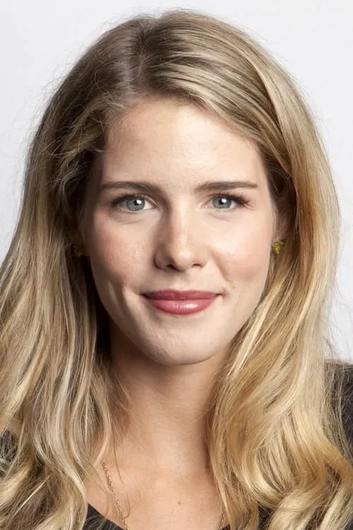 Photo of Emily Bett Rickards