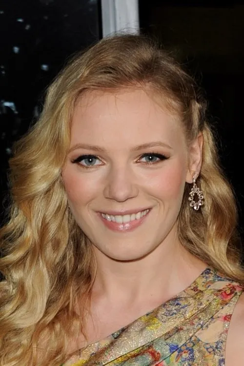 Photo of Emma Bell