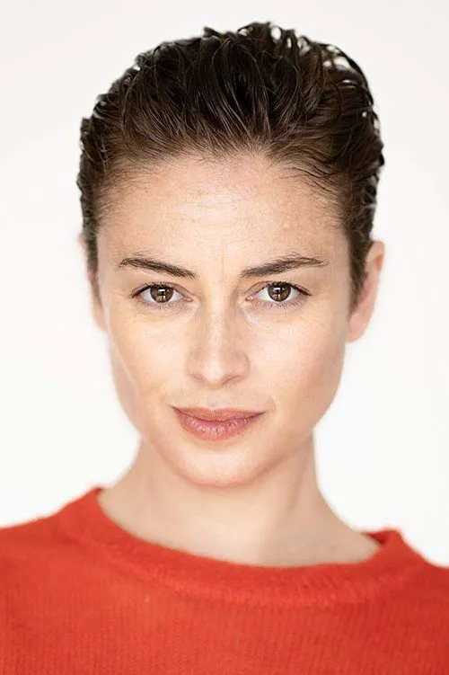 Photo of Emmanuelle Bouaziz