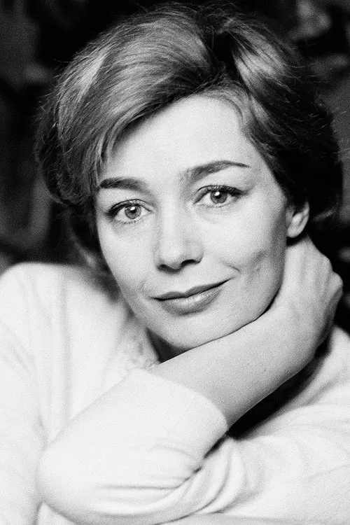 Photo of Emmanuelle Riva