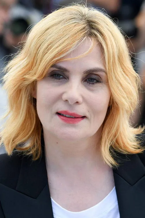 Photo of Emmanuelle Seigner
