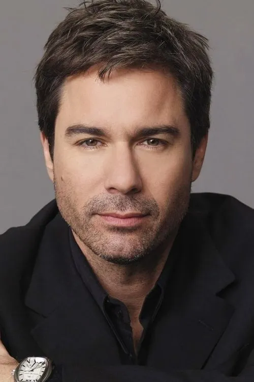Photo of Eric McCormack
