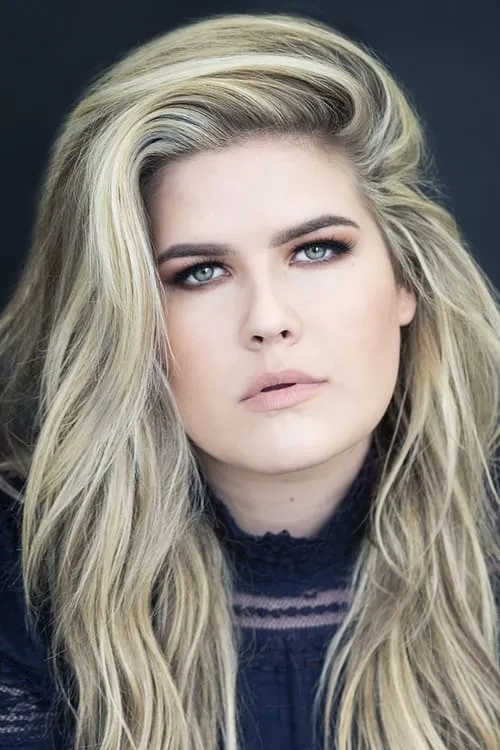 Photo of Erica Lindbeck