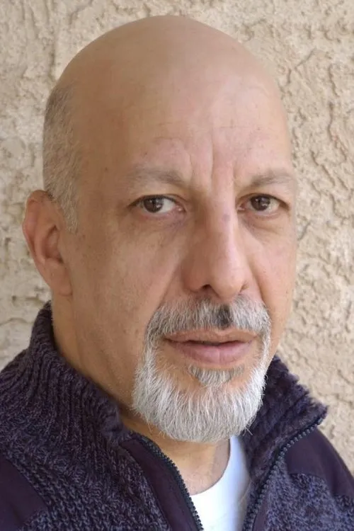 Photo of Erick Avari