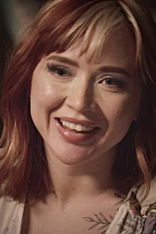 Profile photo of Eva Ray