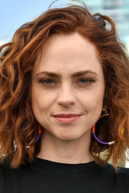 Photo of Fiona Dourif