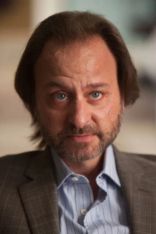 Photo of Fisher Stevens