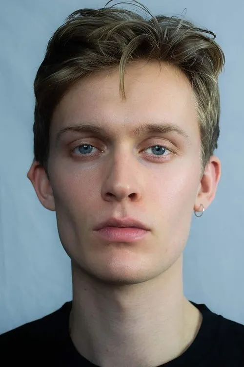 Photo of Freddie Dennis