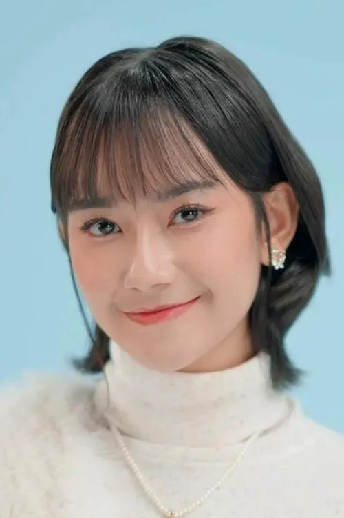 Photo of Freya Jayawardana