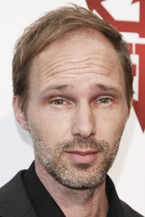 Photo of Gary Cairns