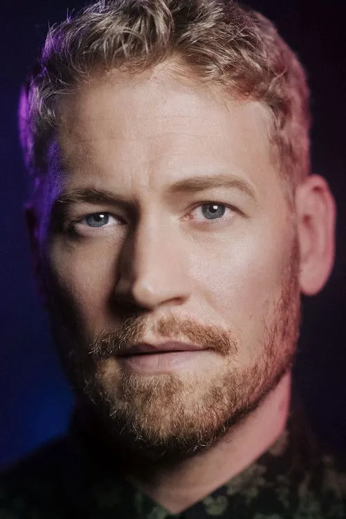 Photo of Gavin Stenhouse