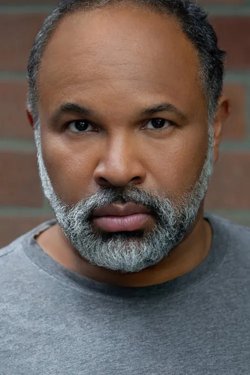 Photo of Geoffrey Owens