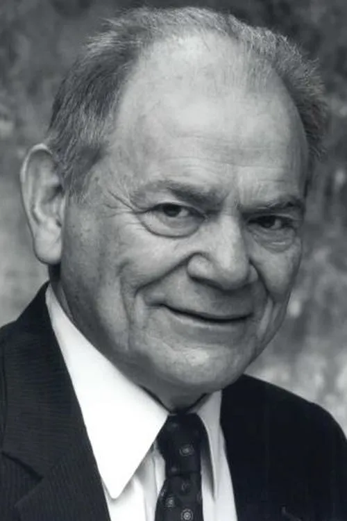 Photo of George Murdock