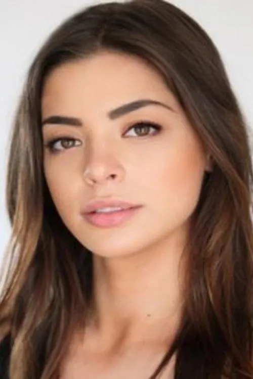 Photo of Gia Mantegna