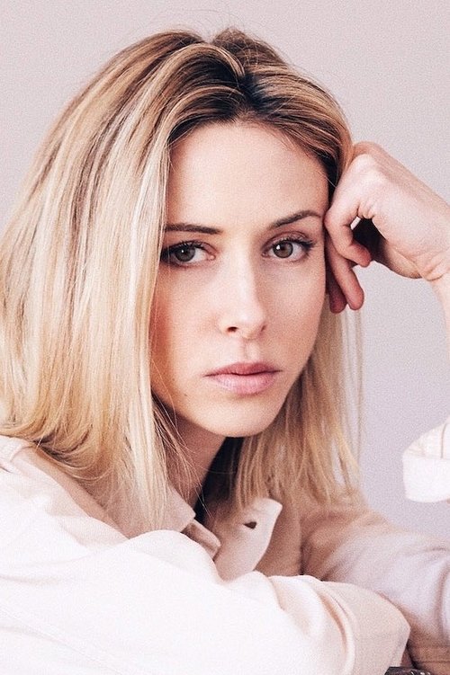 Photo of Gillian Zinser