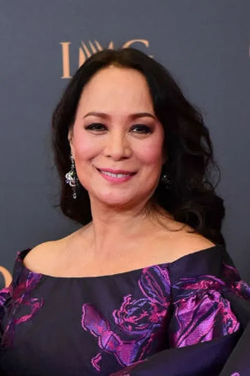 Photo of Gloria Diaz