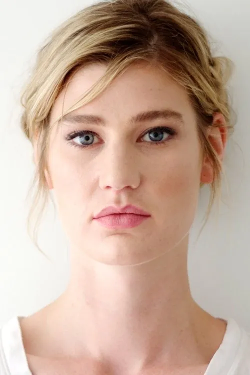 Photo of Grace Glowicki