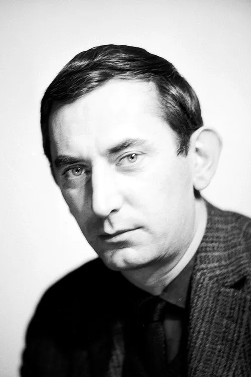 Photo of Gustaw Holoubek