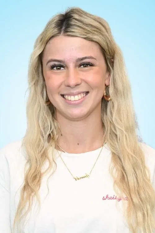 Photo of Haliey Welch