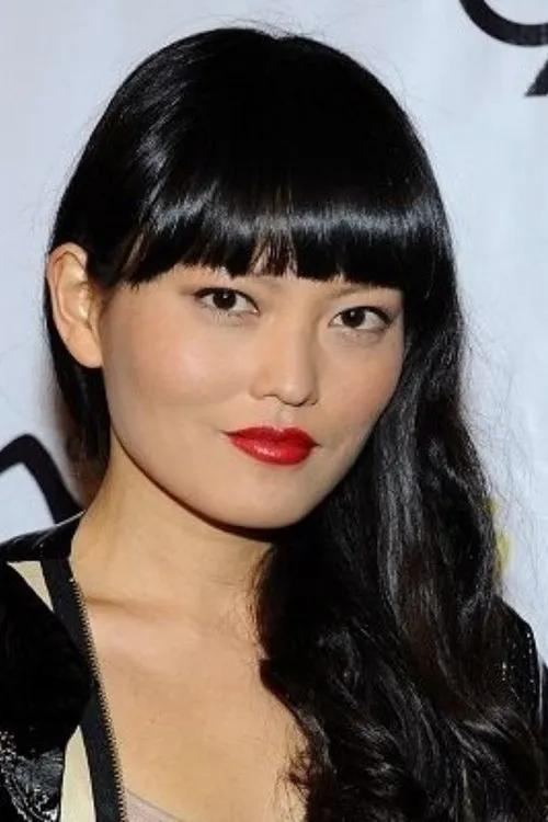 Photo of Hana Mae Lee