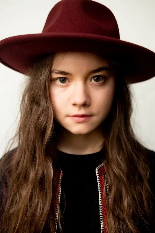 Photo of Hannah Schiller