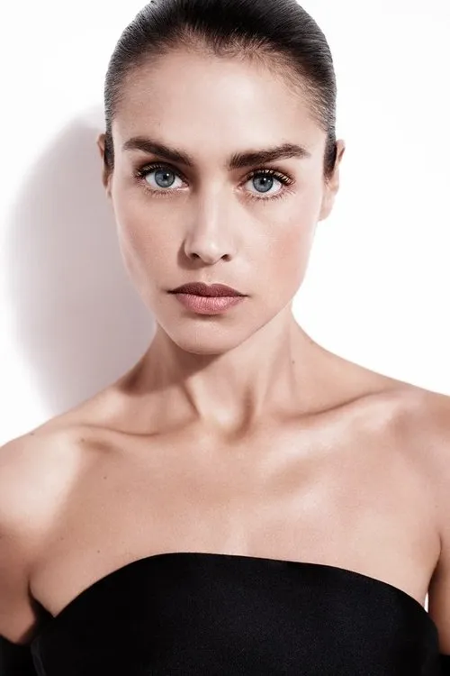 Photo of Hannah Ware