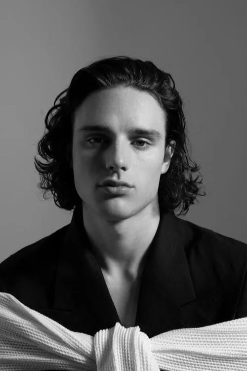 Photo of Harry Collett