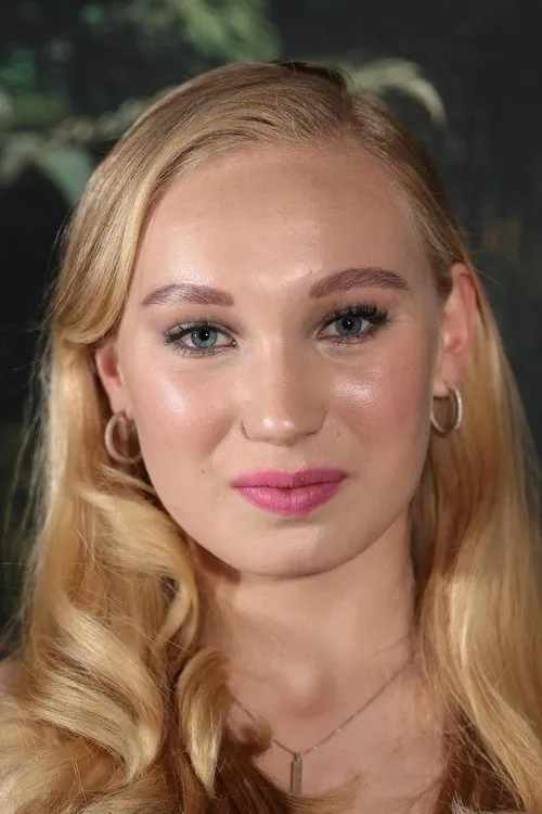 Photo of Helena Zengel