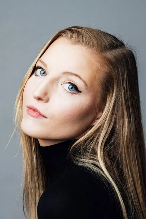 Photo of Helene Henry