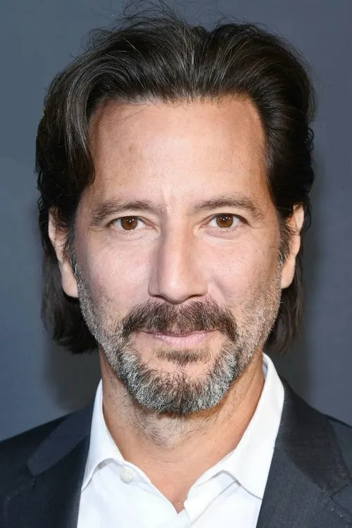 Photo of Henry Ian Cusick