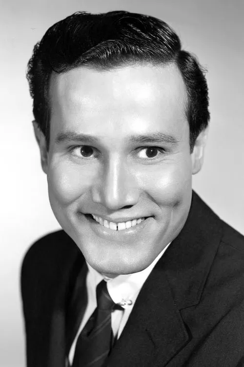 Photo of Henry Silva