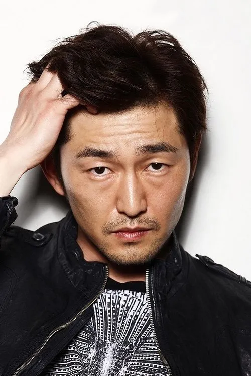 Photo of Heo Joon-seok