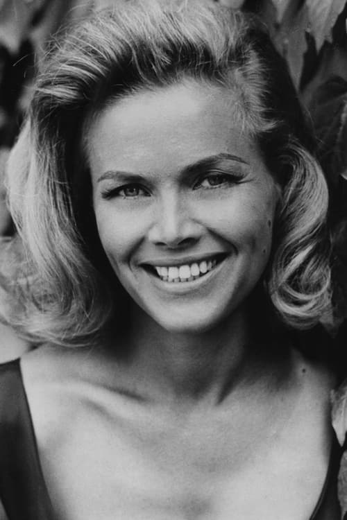 Photo of Honor Blackman