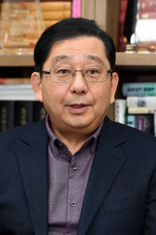 Photo of Hosaka Yuji