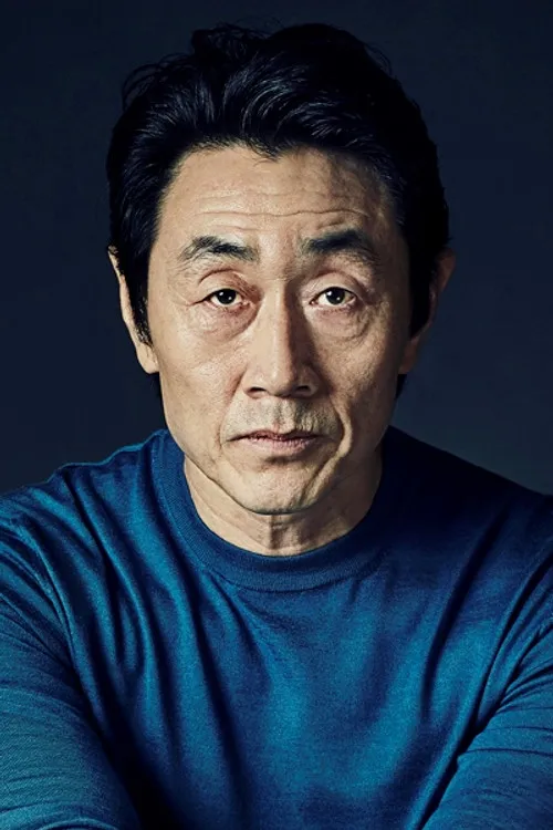Photo of Huh Joon-ho