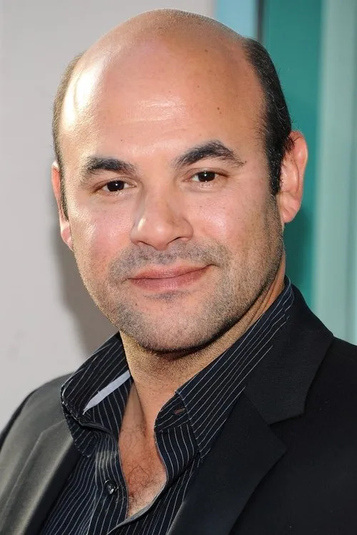 Photo of Ian Gomez