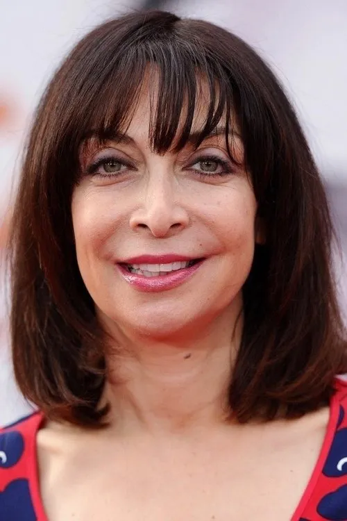 Photo of Illeana Douglas