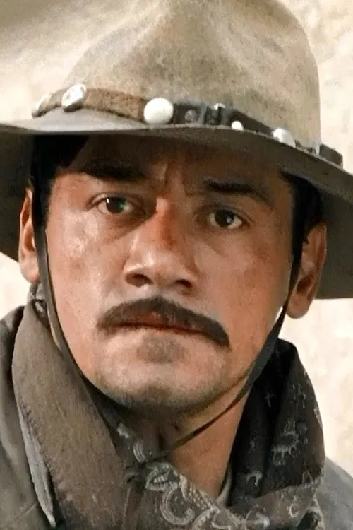 Photo of Israel Islas