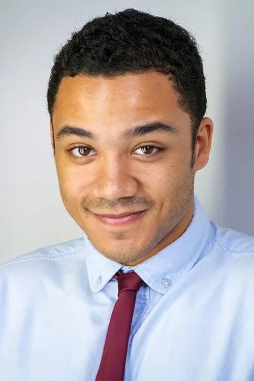 Photo of Izaak Smith