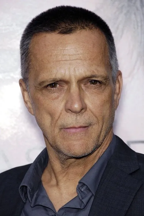 Photo of James Russo