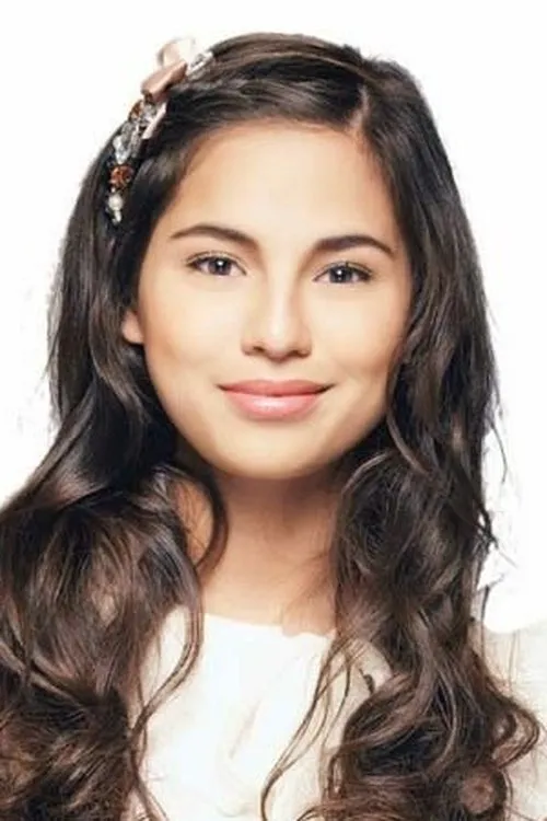 Photo of Jasmine Curtis-Smith