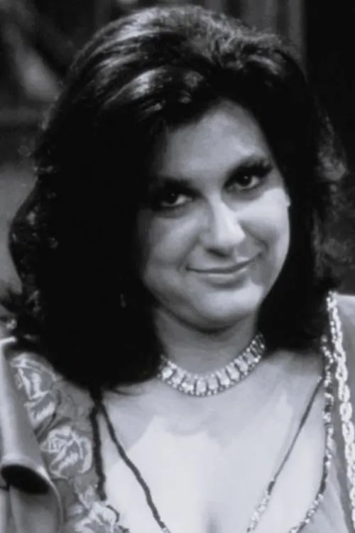 Profile photo of Jeannie Linero