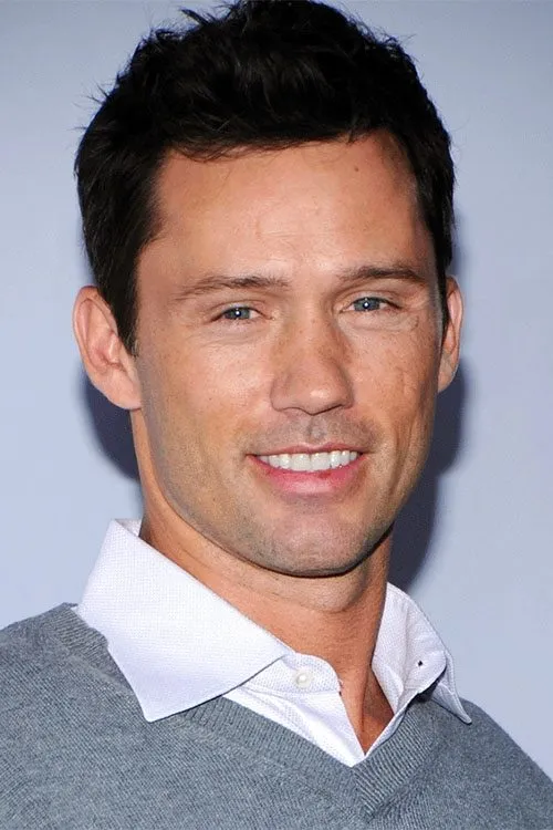 Photo of Jeffrey Donovan