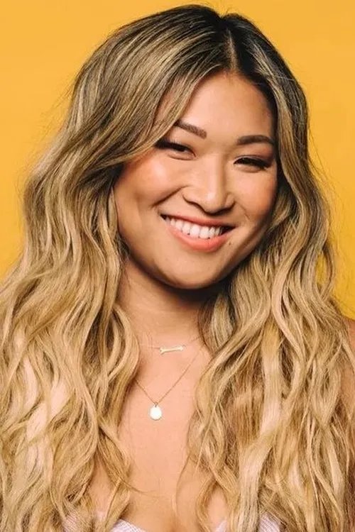 Profile photo of Jenna Ushkowitz